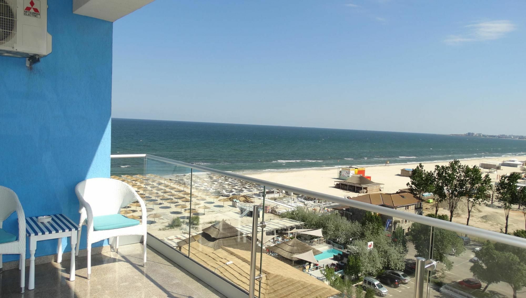 Bluemarina Apartamente Mamaia Esterno foto