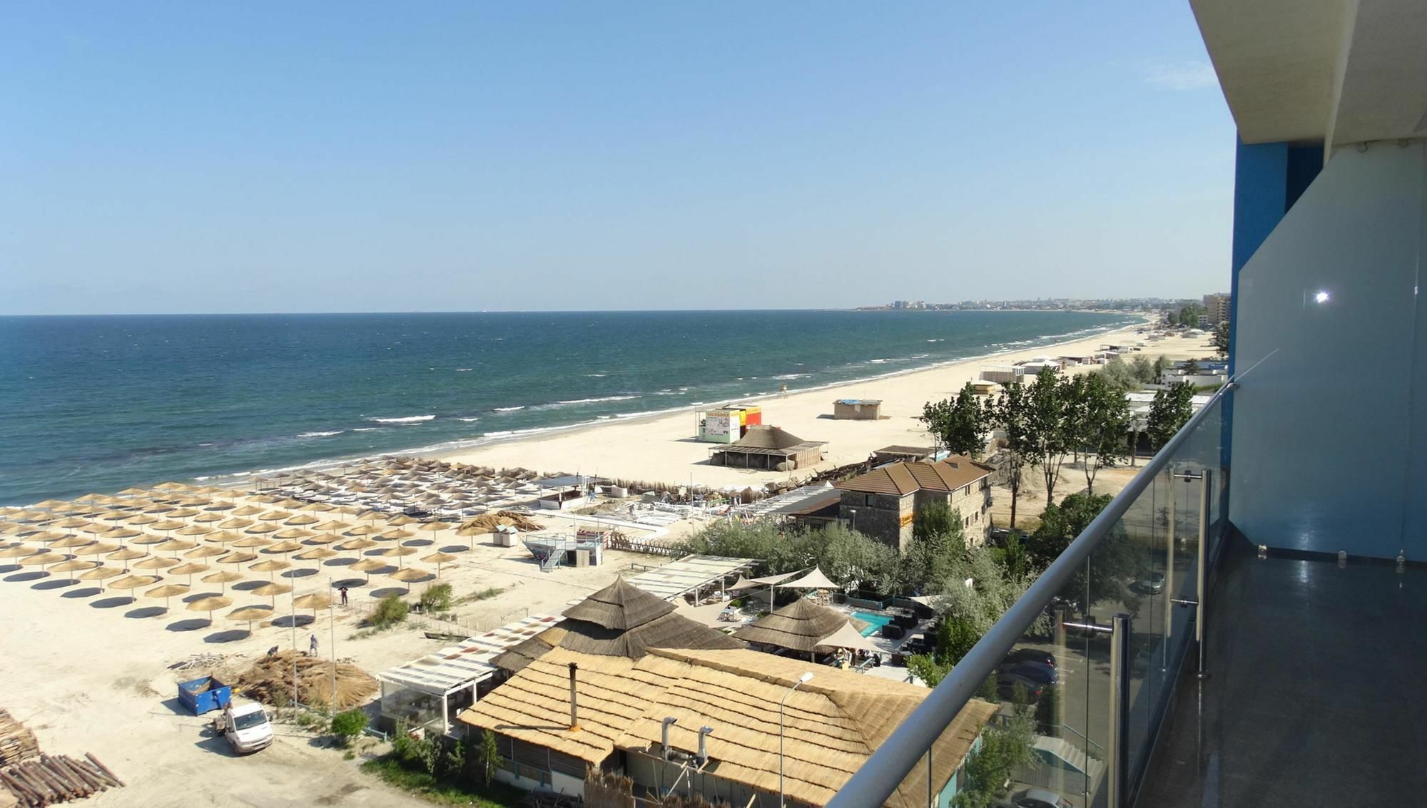 Bluemarina Apartamente Mamaia Esterno foto