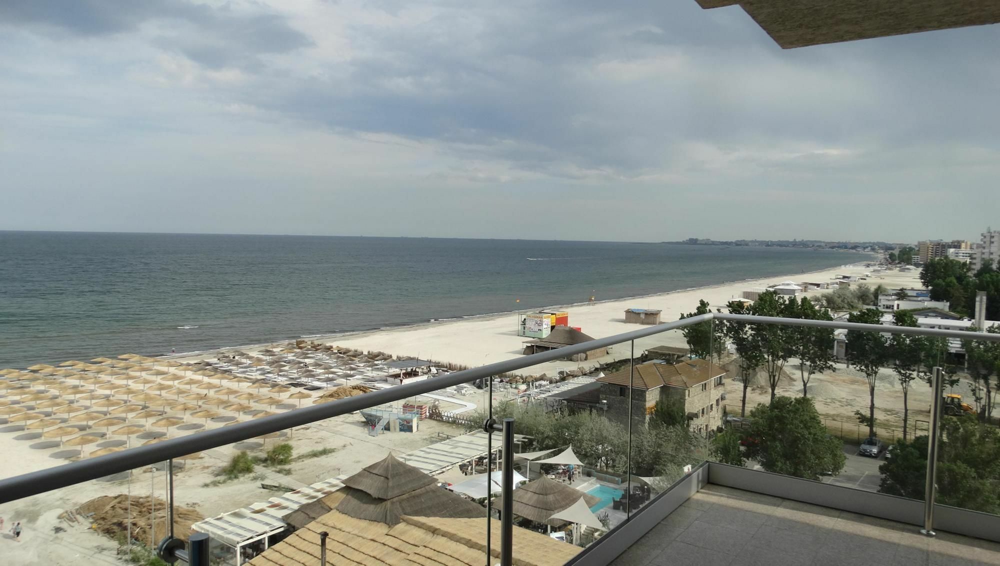 Bluemarina Apartamente Mamaia Esterno foto